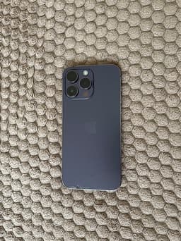 Apple iPhone 14 Pro smartphone mörkblå