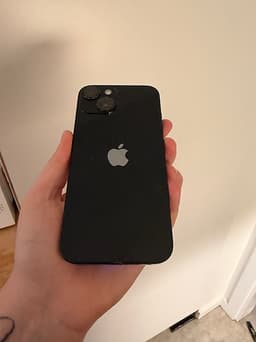 Apple iPhone 14 128 GB svart