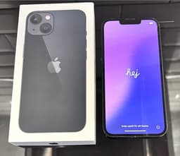 iPhone 13 - 128 gb