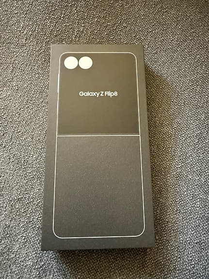 Samsung Galaxy Z Flip8