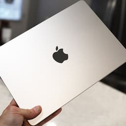 MacBook Pro 14" M5 16GB/1TB – Nyskick, 100% batteri, garanti till 2027