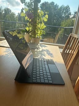 iPad Pro 256GB med Apple Magic Keyboard