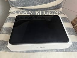 iPad Pro 11” M4 256GB 5G Svart
