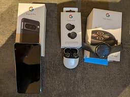 Google Pixel 8 Pro, Pixel watch 2, Pixel Buds Pro