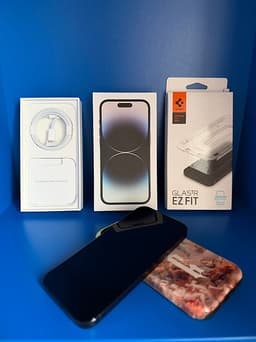 iPhone 14 Pro 256GB – Mycket fint skick + tillbehör