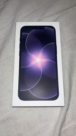 Iphone 17 e 256 gb oöppnad förpackning