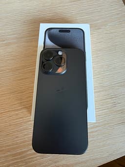iPhone 15 pro 128gb