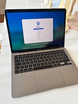 Macbook Air M1 - i mycket bra skick