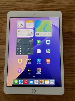 Ipad 8 e gen 32 GB med SIM / 4G