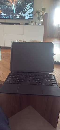 Apple iPad surfplatta 128 GB blå med tangentbordsfodral