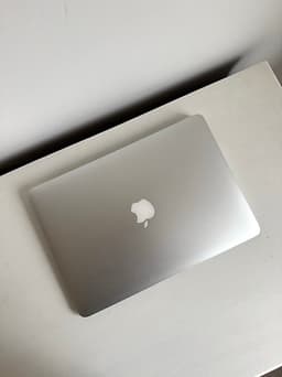 MacBook Air 2017 8Gb