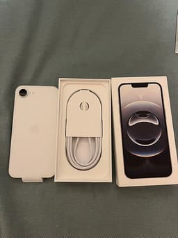 Säljer Oanvänd IPhone 16e
