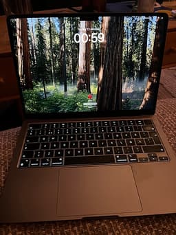 MacBook Air M2 2022 – 8 GB / [256] GB – Silver