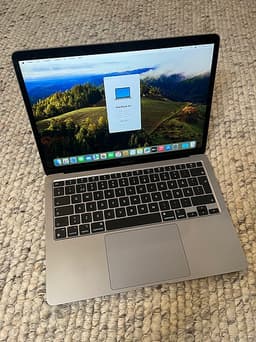 MacBook Air 13" M1 (2020)