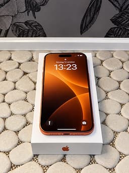 IPHONE 17 PRO 512gb 100% BATTERIHÄLSA - KOMPLETT PAKET