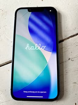 iPhone 13