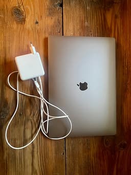 MacBook Pro 16 tum