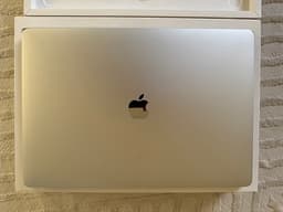 MacBook Pro 16” (2019)
