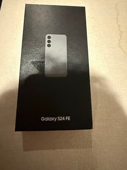 Samsung Galaxy S24 FE 128GB - 98% Batteri (437 Cykler) - Komplett i kartong