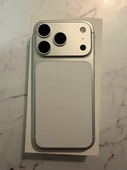 Apple iPhone 17 Pro 256 GB silver