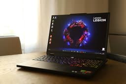 Lenovo Legion 5 OLED