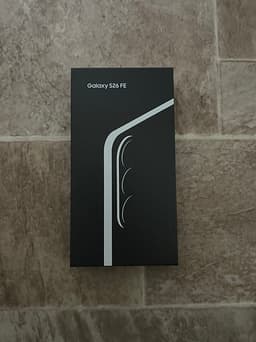 Samsung Galaxy S26 FE, Ny förseglad i kartong