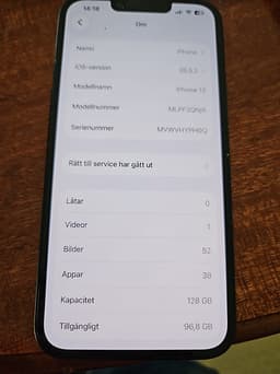 Apple iPhone 13 128 GB svart