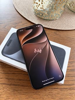 iPhone 15 PRO i fint & helt skick