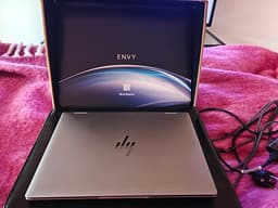 HP Envy x360 14" 2‑i‑1 laptop silver med touch AMD Ryzen 5 16GB 512GB