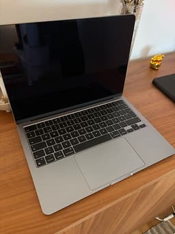 Macbook Air m2, 13tum, 16gb ram, 256gb