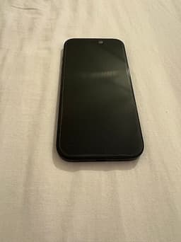 iPhone 15   128 GB