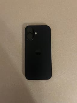 Apple iPhone 16 128 GB svart