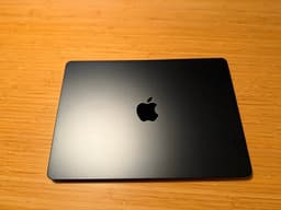 MacBook Air M2 13” 16GB 512GB
