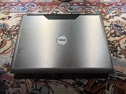 Dell bärbar dator 15 tum silver