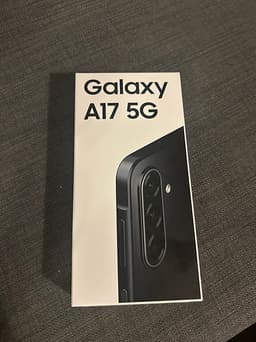 Samsung Galaxy A17 5G mobil 128 GB svart