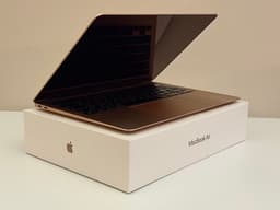 MacBook Air M1 i mycket fint skick