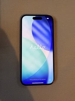 Apple iPhone 15 - 128 GB svart