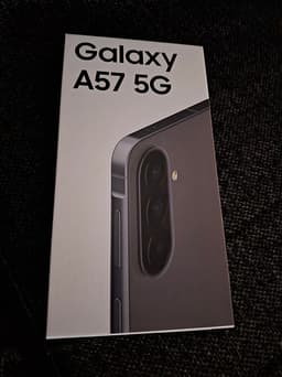 Samsung Galaxy A57 5G mobil 128 GB svart