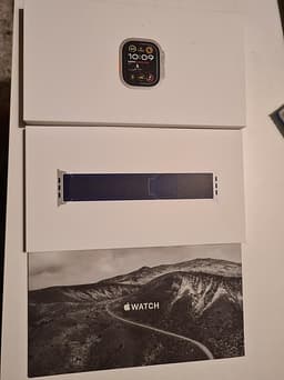 Apple Watch Ultra 2 49mm Natural Titanium