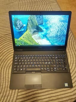 Dell Latitude 5580 15.6" i5-7200U / 16GB RAM / Nytt Batteri