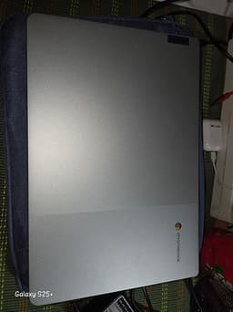 Lenovo Chromebook Laptop Silver Färg