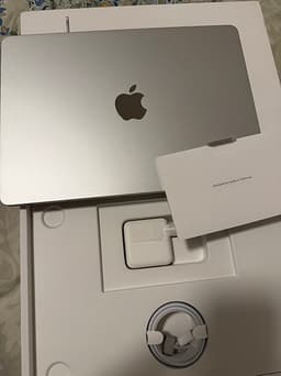 MacBook Air M4 13 inch only activated