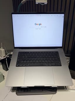 MacBook Pro 16” M1 max, 32Gb, 1Tb
