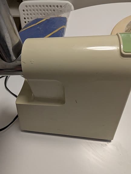 Braun Köttkvarn elektrisk beige och grön