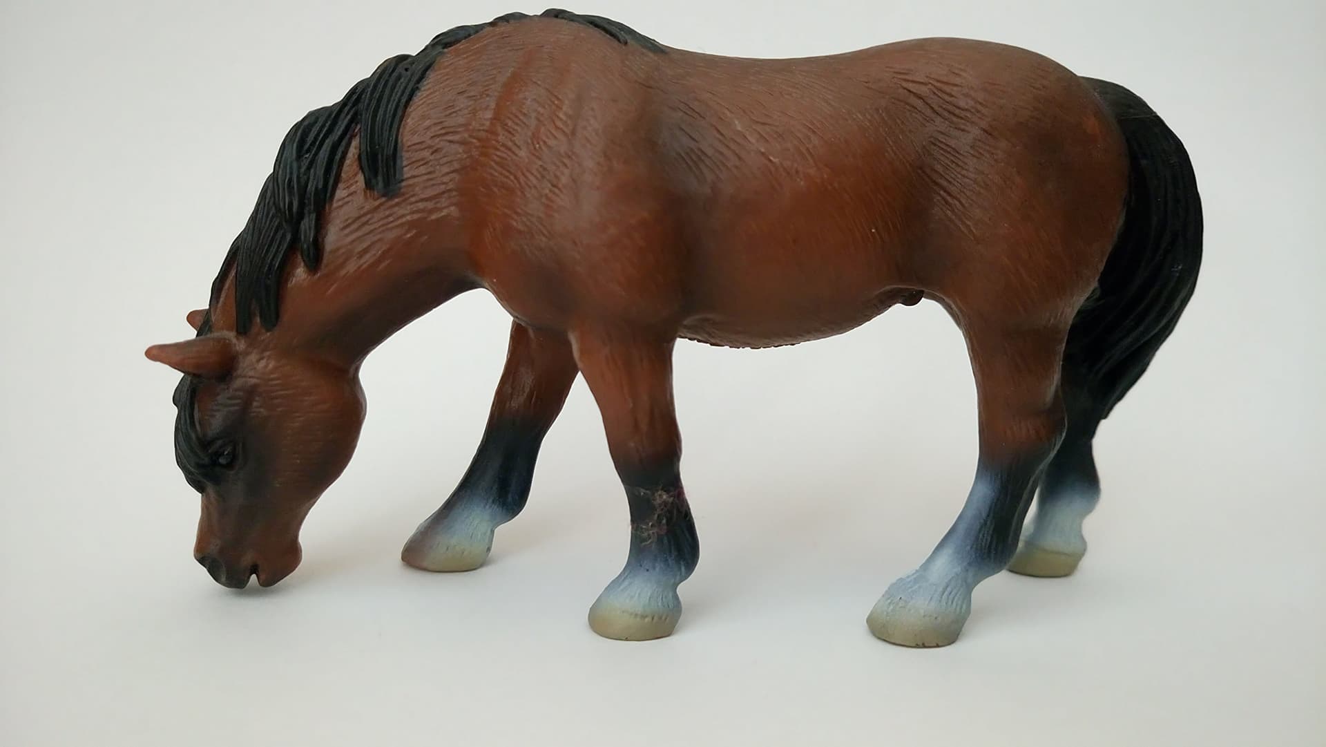 Schleich 13299 - Reitpony grasend