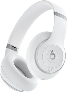 Beats by Dr. Dre Studio Pro matt white