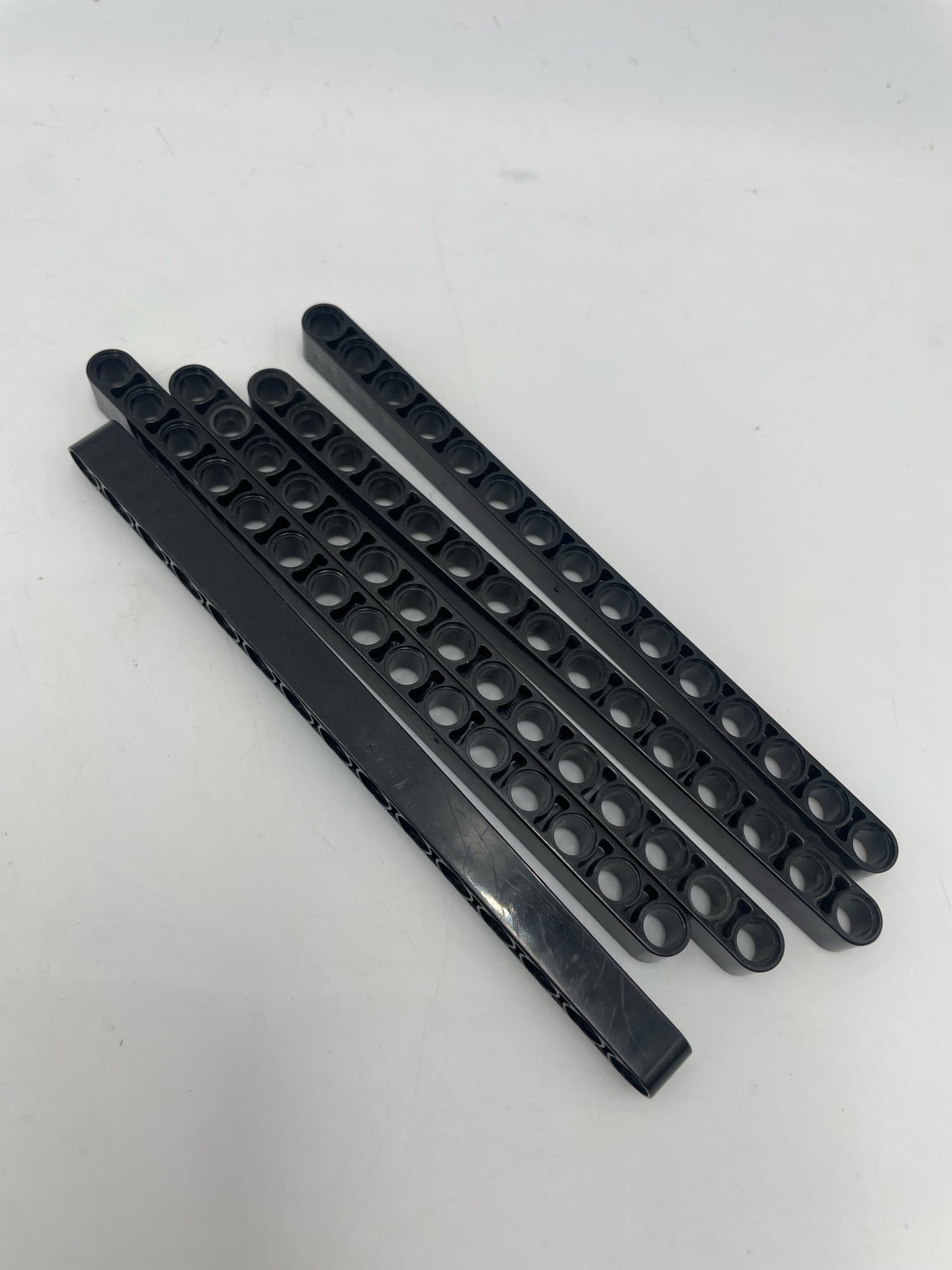 LEGO Technic Liftarm 1x15 Noppen Schwarz