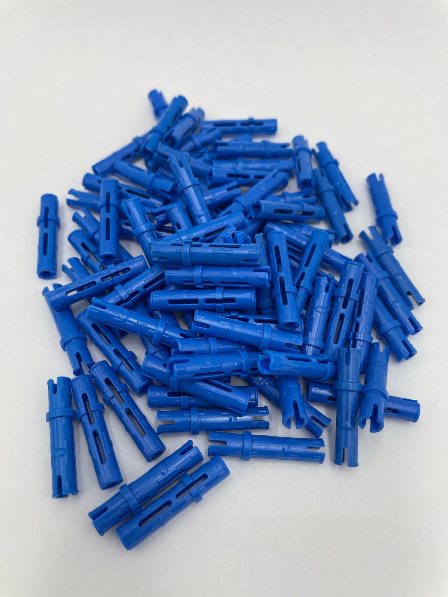 LEGO Technic 80 Stück Pin lang in blau