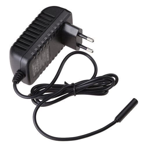 Hobby Tech - Chargeur pour tablette Surface RT - 12V 2A