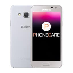 Begagnad Samsung Galaxy A3 16GB Platinum Silver - Använt skick